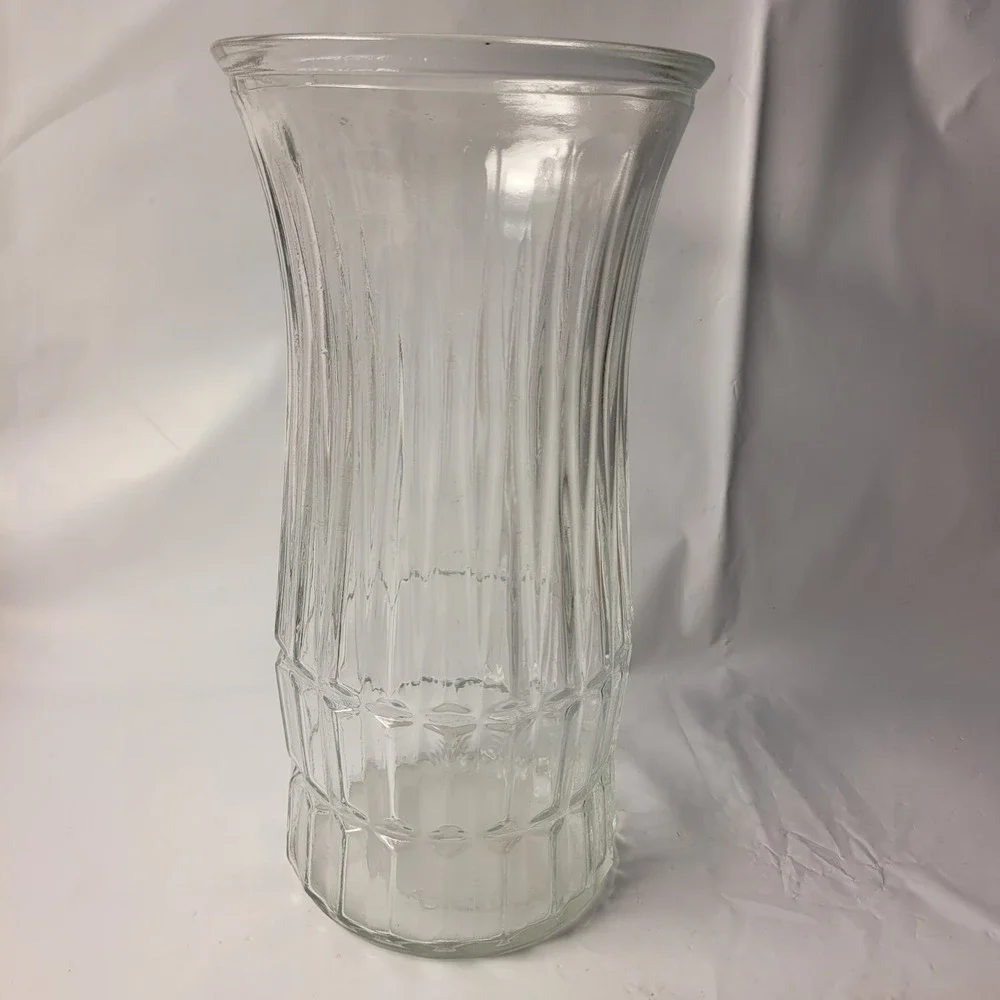 E.O. Brody Co Glass Vase Clear Ribbed Checkered G109 Cleveland OH USA 9.25in
